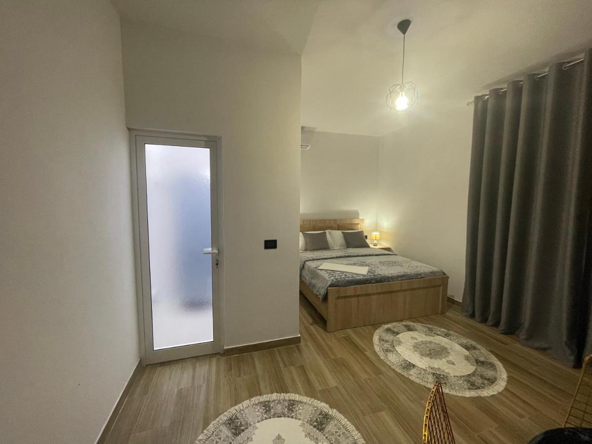 Four Generation Hotel Široka 외부 사진