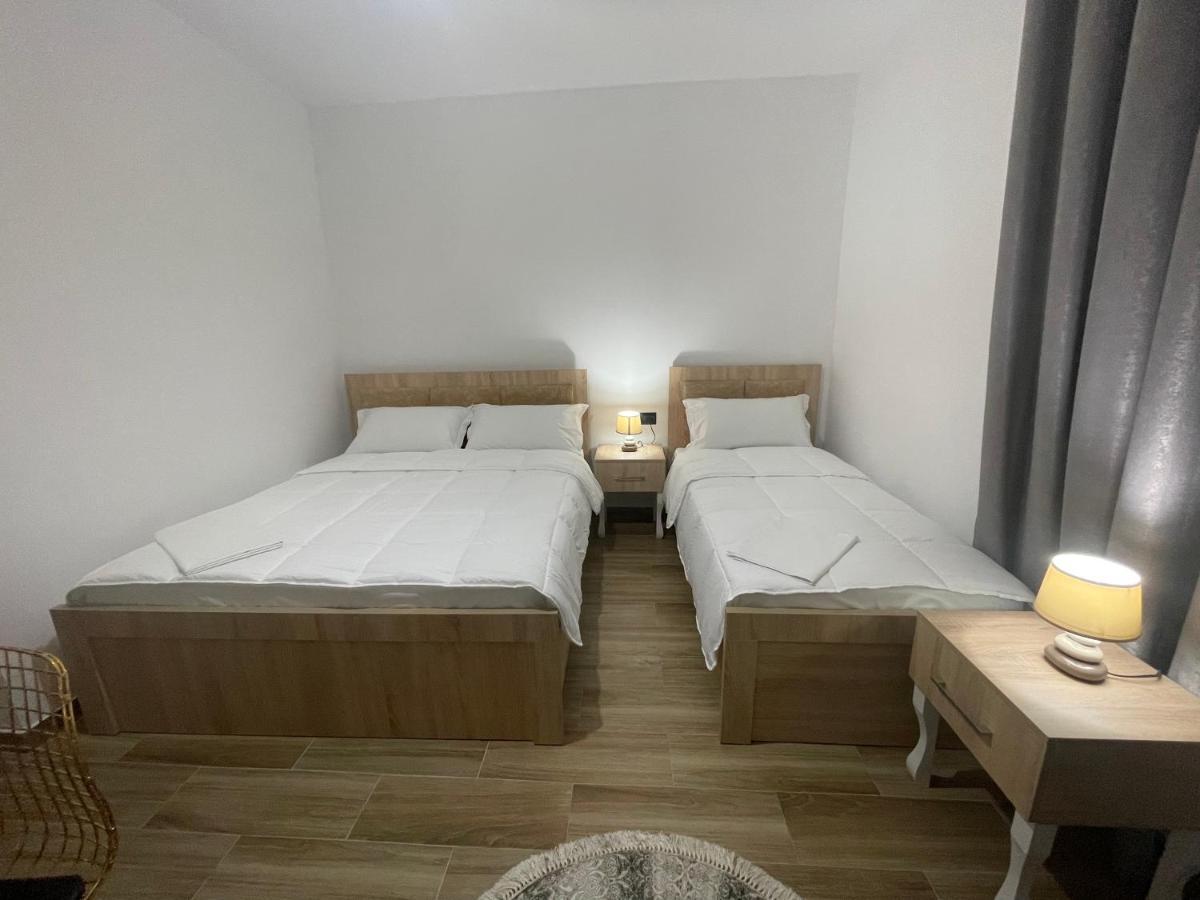 Four Generation Hotel Široka 외부 사진