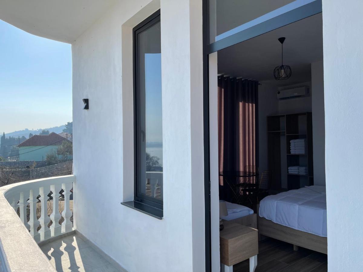 Four Generation Hotel Široka 외부 사진