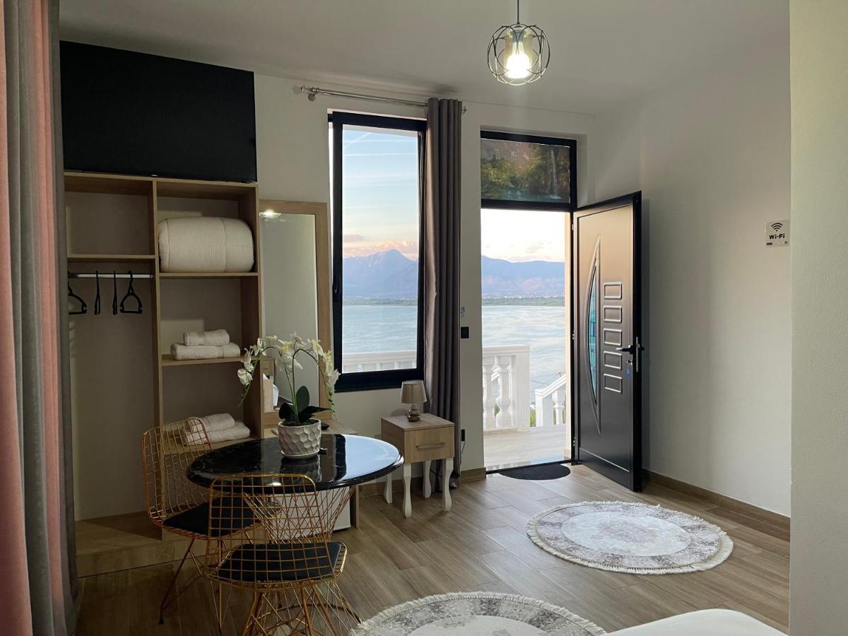 Four Generation Hotel Široka 외부 사진