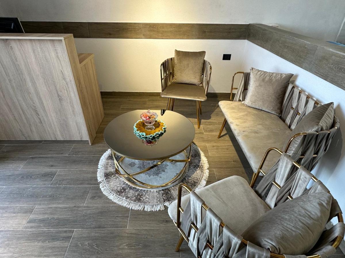 Four Generation Hotel Široka 외부 사진