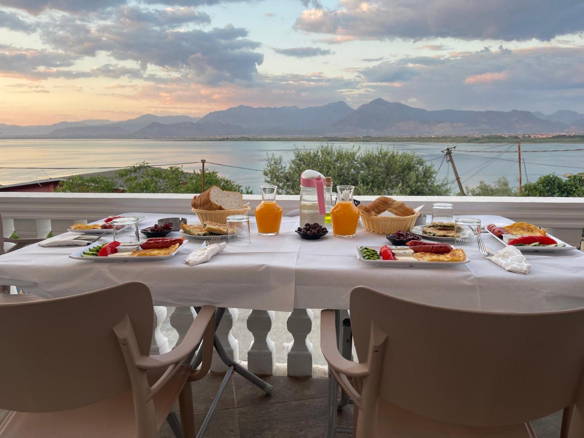 Four Generation Hotel Široka 외부 사진